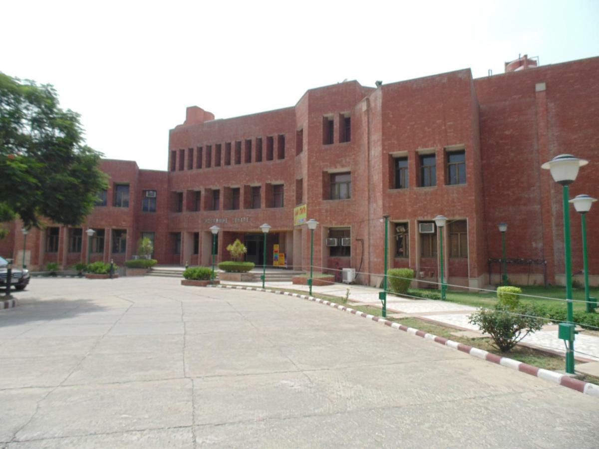 Ymca Greater Noida Programme Centre Hostel Delhi Kültér fotó